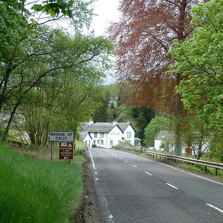 Bridge Of Cally Hotel Exterior photo